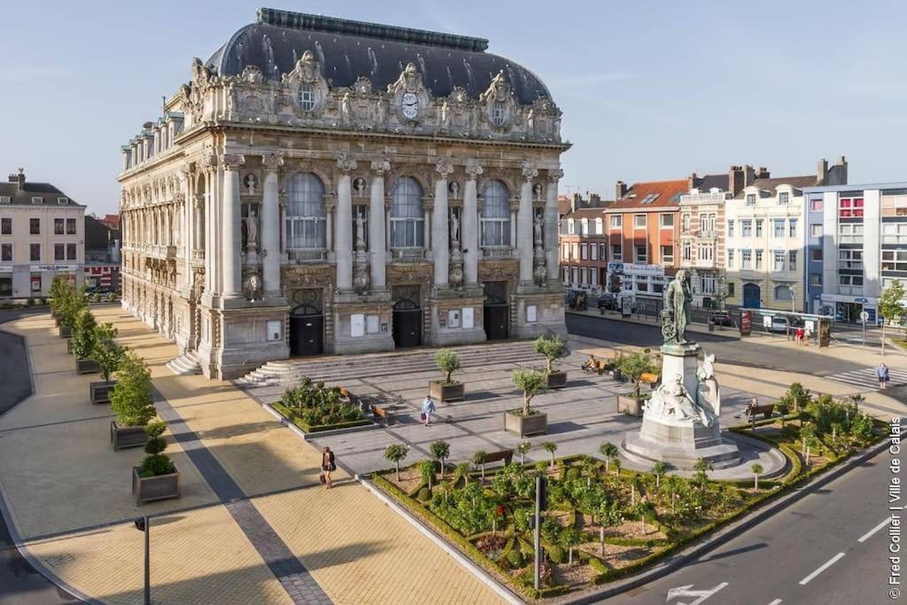 Appartement Centre Ville Calais Esterno foto